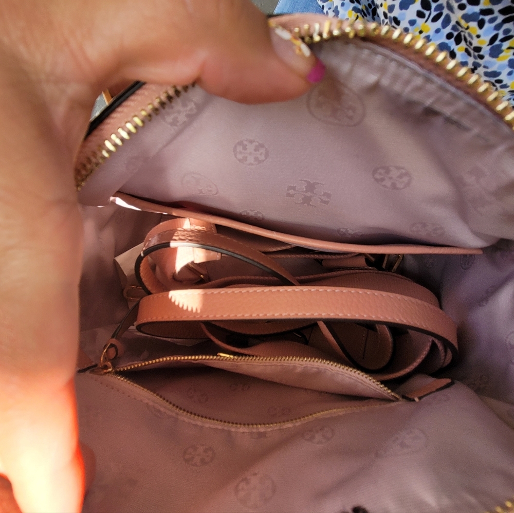 Tory Burch Pink Leather Tote - Picture 4 of 15
